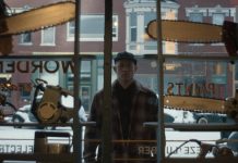 Netflix unleashes first MONSTER: THE ED GEIN STORY trailer, full of dancing with mommy issues