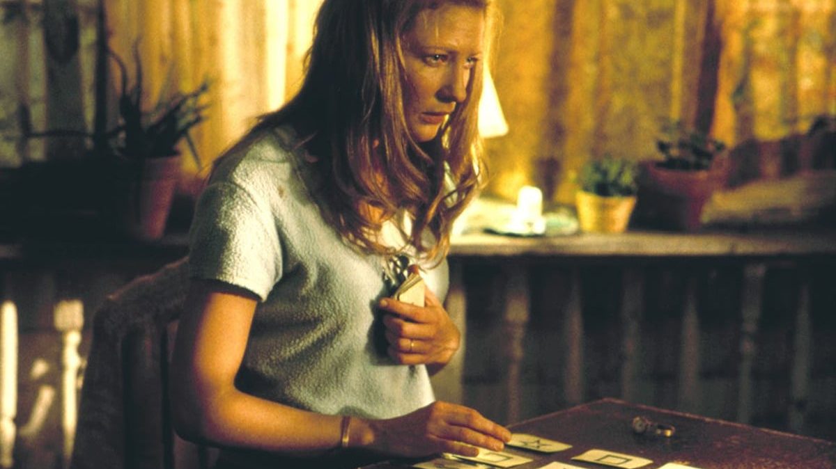 Halloween Beat: THE GIFT is a perfect Southern Gothic mystery for Halloween