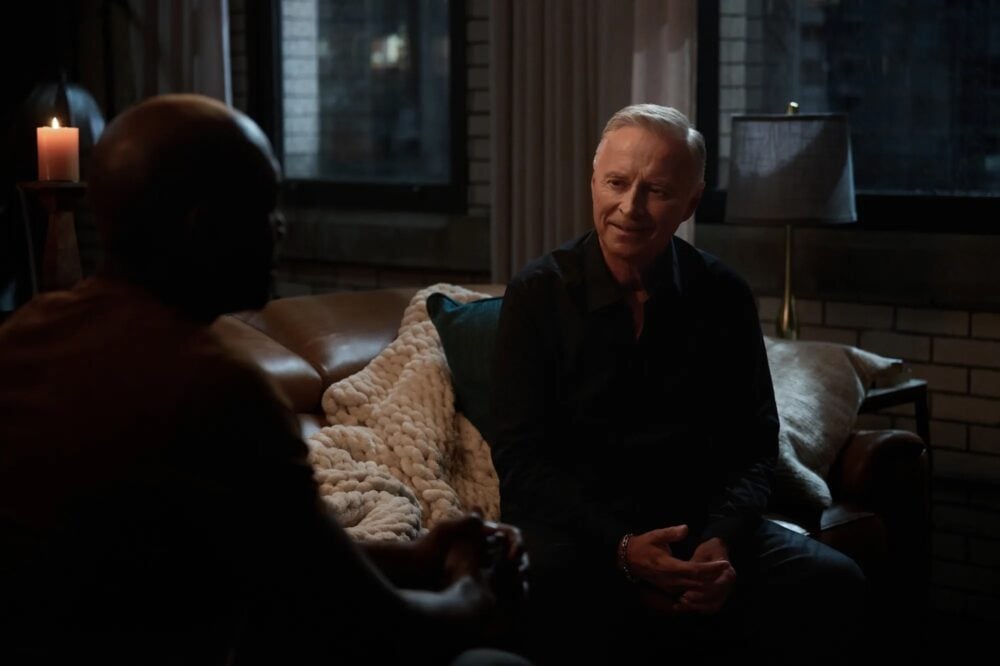 Robert Carlyle as Sherlock Holmes in CBS' Watson