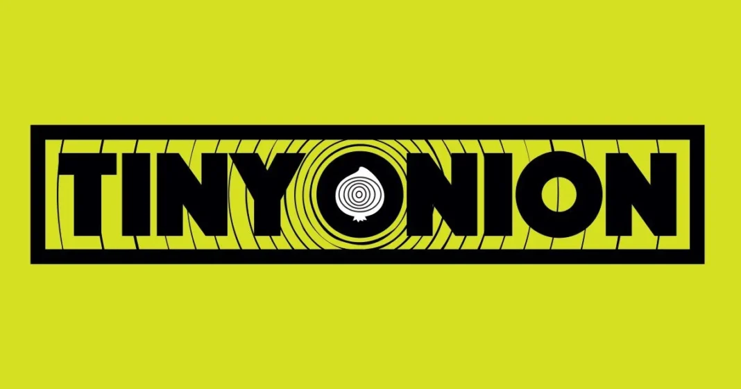 tiny onion logo