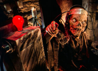 Horror Beat: TALES FROM THE CRYPT still a raunchy good time 37 years later