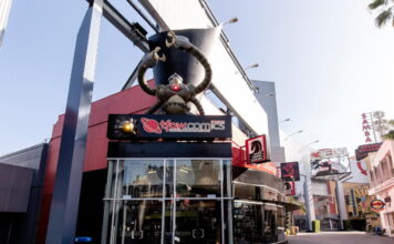 Dark Horse to close retail stores, sharpen IP focus