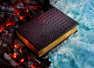 $2k limited anniversary edition of A GAME OF THRONES published by the Folio Society