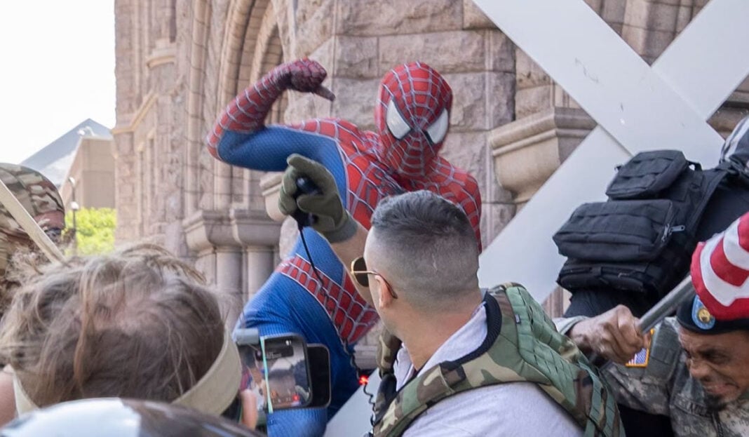 Chris Juhn Spider-Man vs Jake Lang featured Chris Juhn photo of Spider-Man vs Jake Lang featured