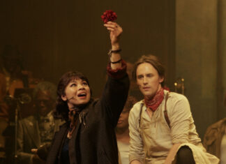 Review: HADESTOWN pro-shot perfectly presents a perfect production