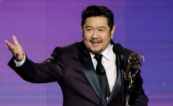 Eric Bauza, veteran voice actor and LOONEY TUNES star, dead at 46 Eric Bauza accepting the Children and Family Emmy Award for Outstanding Voice Performance in a Preschool Animated Program in 2023. Photo by Kevin Winter/Getty Images.